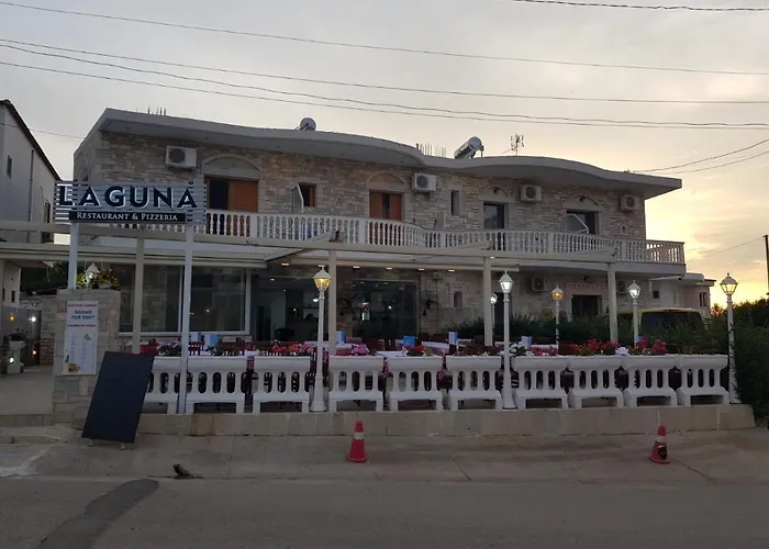 Vila Laguna