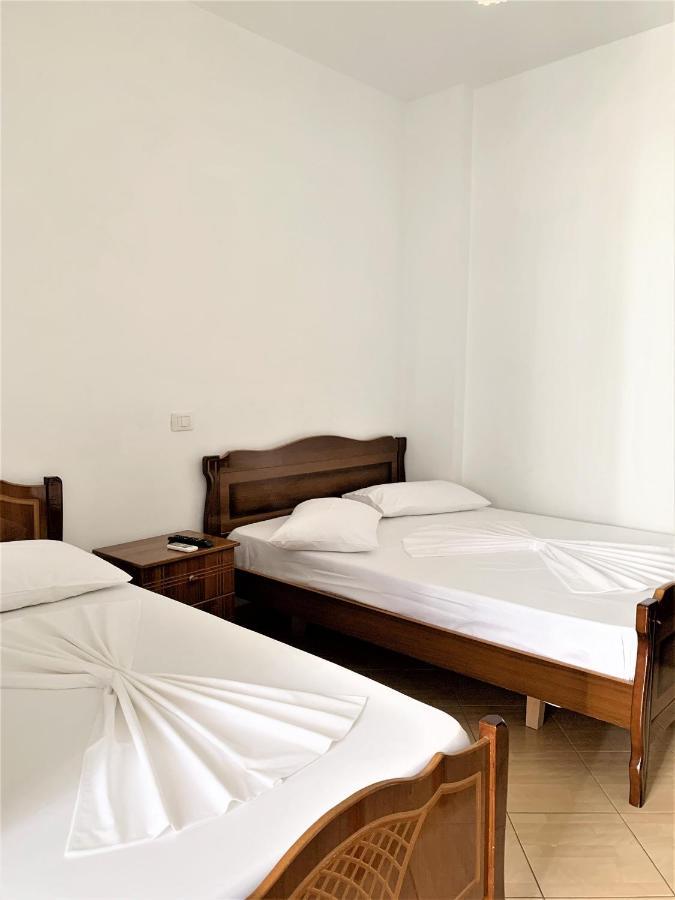 Vila Laguna 3* Ksamil