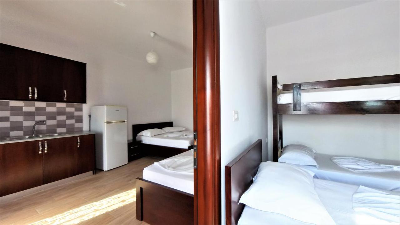 Vila Laguna 3*